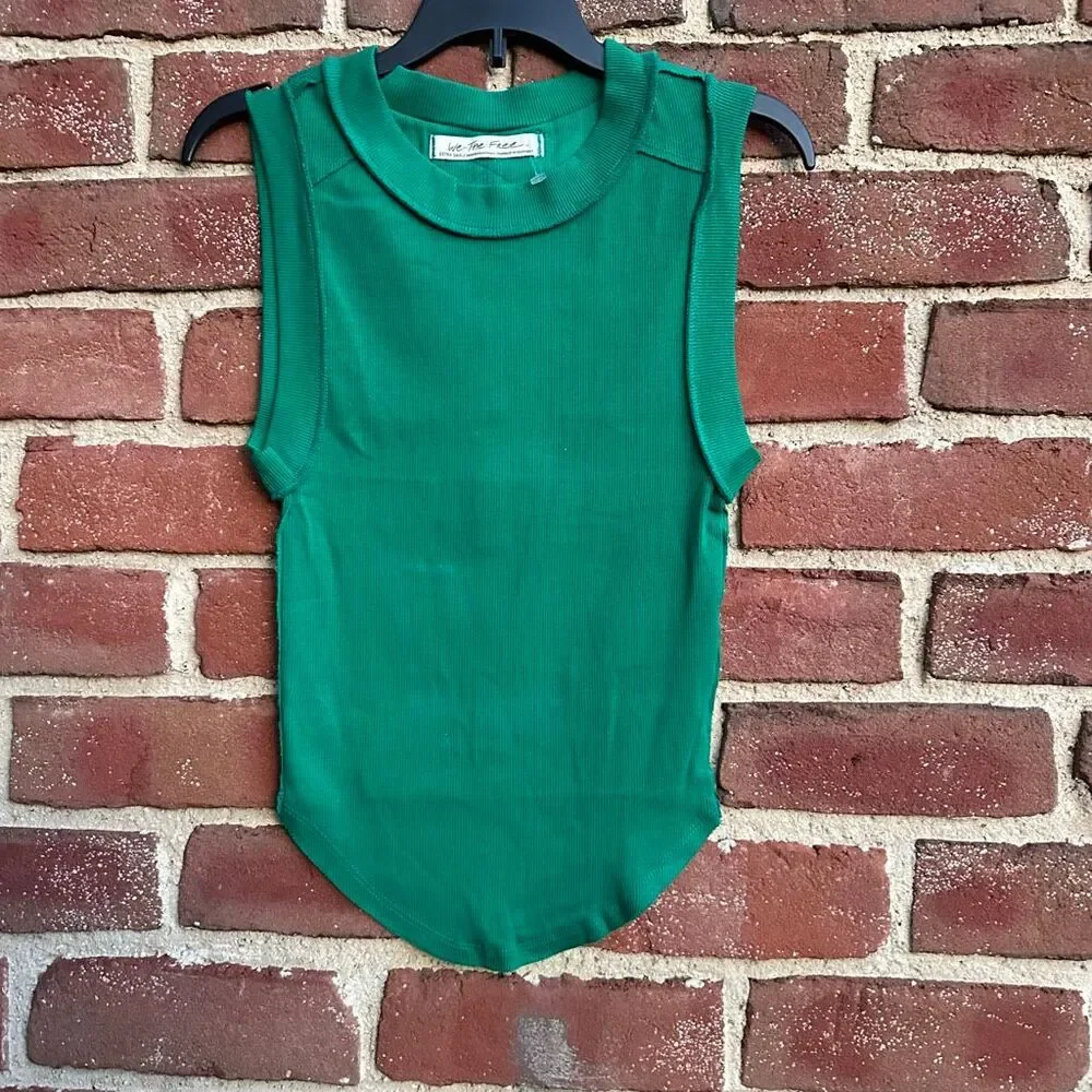 Free People We The Free Kate Ribbed stretch Tank top in Kelly green L NWOT